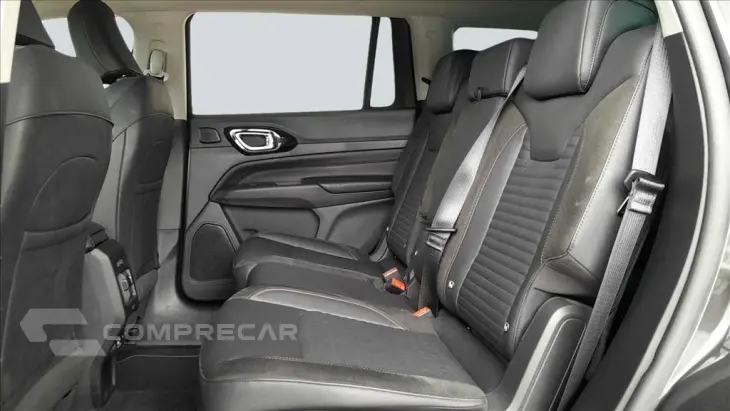 COMMANDER 1.3 T270 TURBO FLEX LIMITED AT6