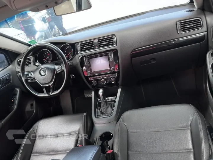 JETTA 2.0 TSI HIGHLINE 211CV GASOLINA 4P TIPTRONIC