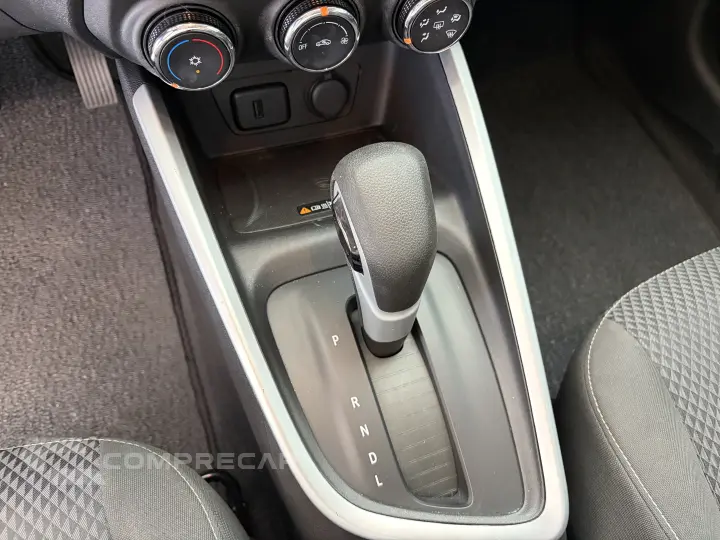 ONIX 1.0 TURBO FLEX PLUS LTZ AUTOMÁTICO