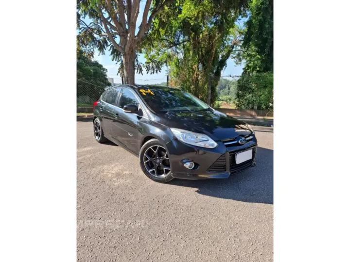 FOCUS 2.0 TITANIUM PLUS HATCH 16V FLEX 4P AUTO