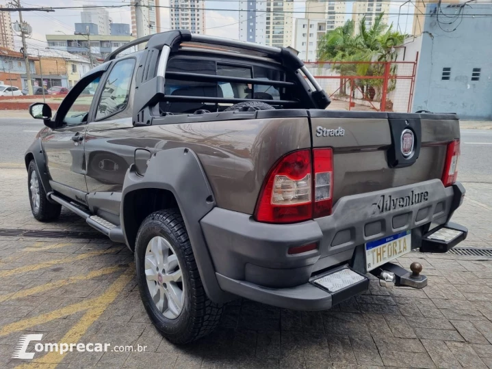 FIAT STRADA 1.8 MPI ADVENTURE CD 16V 2013