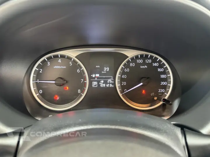 KICKS 1.6 16V FLEXSTART SV 4P XTRONIC