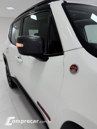 RENEGADE 2.0 16V Turbo Trailhawk 4X4