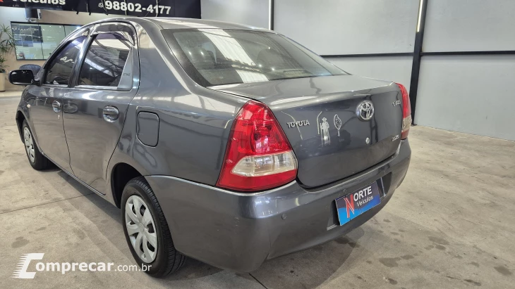 ETIOS 1.5 XS Sedan 16V