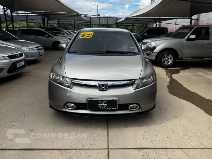 Civic 1.8 16V 4P FLEX LXS