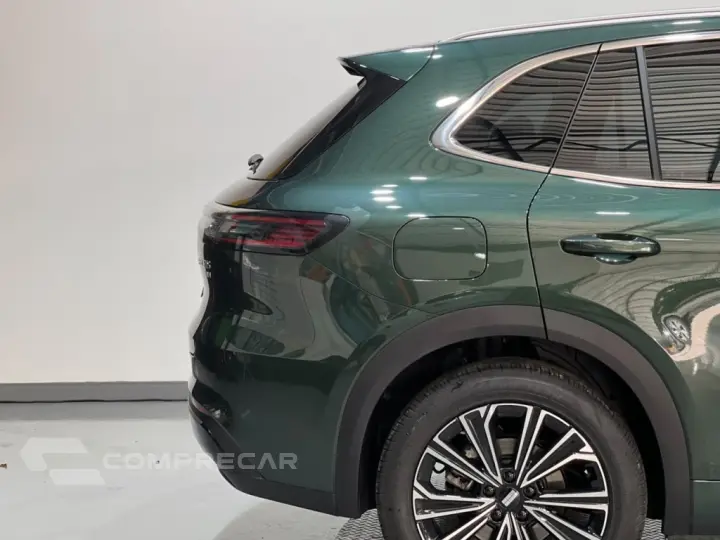 EX5 EM-i 1.5 PHEV MAX E-DHT