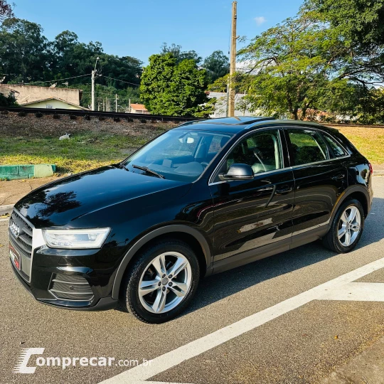 Q3 2.0 TFSI Ambiente Quattro S Tronic