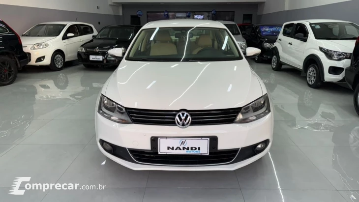 JETTA Highline 2.0 TSI 16V 4p Tiptronic