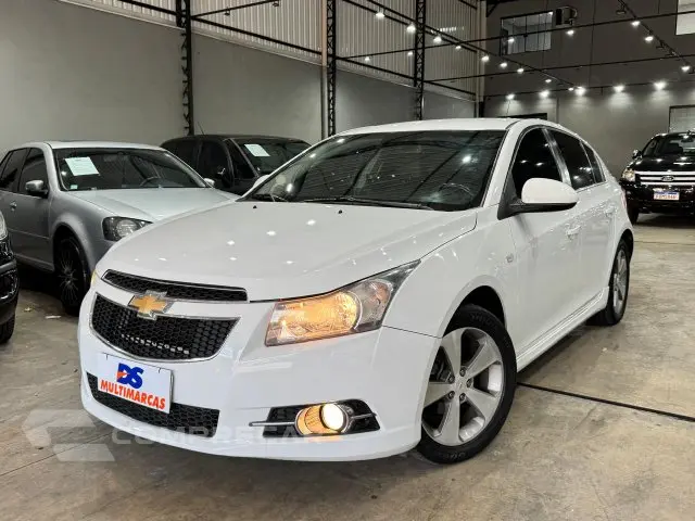 CRUZE HATCH - 1.8 LT SPORT6 16V 4P AUTOMÁTICO