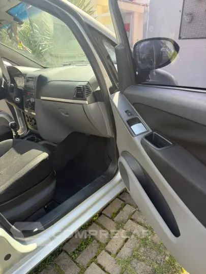 IDEA 1.6 MPI Essence 16V