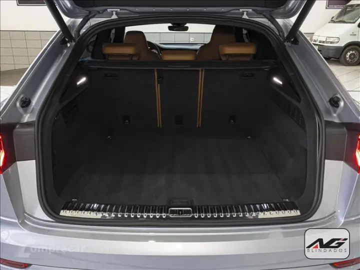 RS Q8 4.0 V8 Twinturbo Mhev