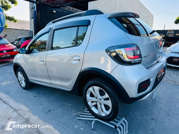 SANDERO 1.6 16V SCE Stepway Easy-r