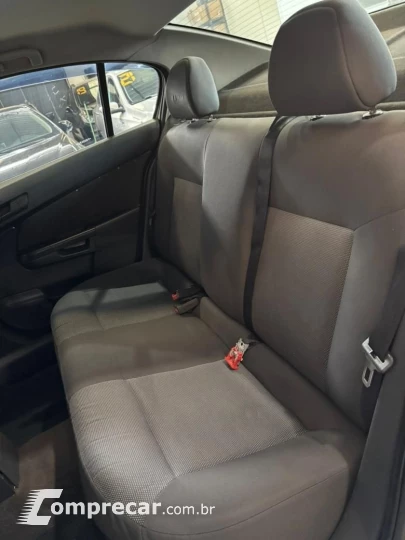 VECTRA 2.0 MPFI Expression 8V