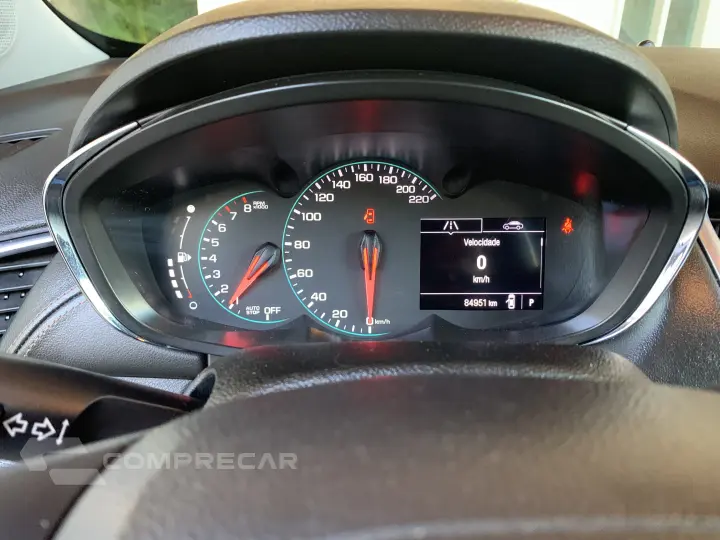 TRACKER 1.4 16V Turbo Midnight