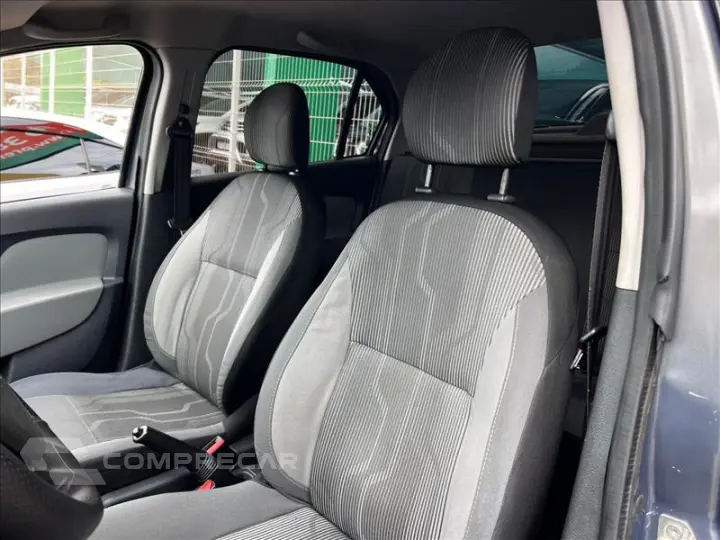 LOGAN 1.0 Expression 16V