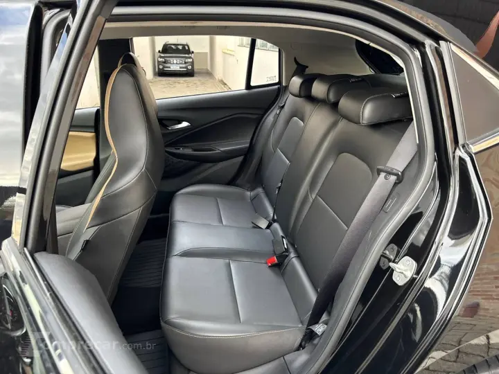 ONIX HATCH PREM. 1.0 12V TB Flex 5p Aut.