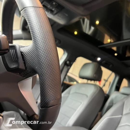 TIGUAN Allspac R-Line 300 TSI 2.0