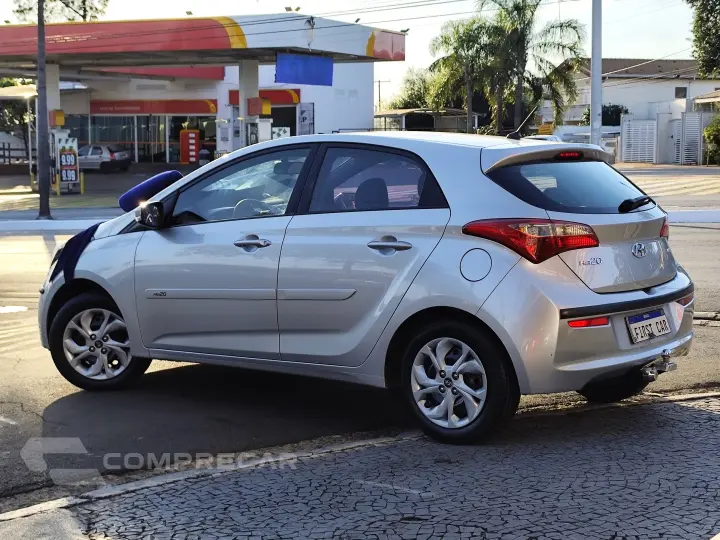 HB20 1.6 COMFORT PLUS 16V FLEX 4P AUTOMÁTICO