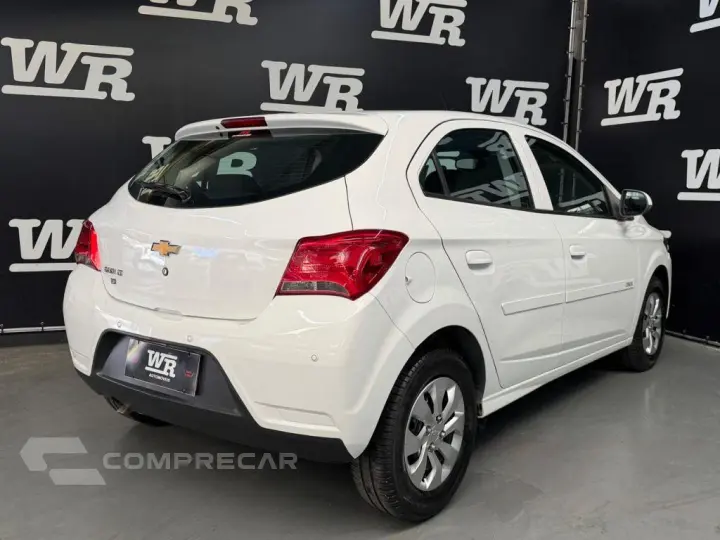 ONIX HATCH LT 1.0 8V FlexPower 5p Mec.