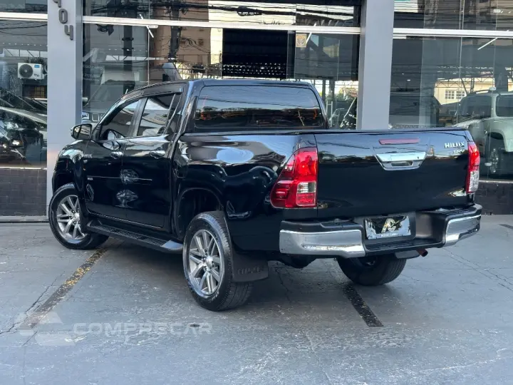 Hilux CD SR 4x2 2.7 16V/2.7 Flex Aut.