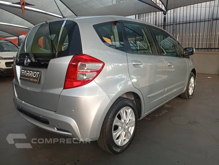FIT 1.4 LX 16V
