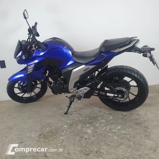 YAMAHA FZ25 FAZER ABS