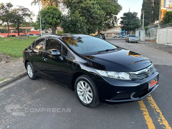 CIVIC 1.8 LXS 16V