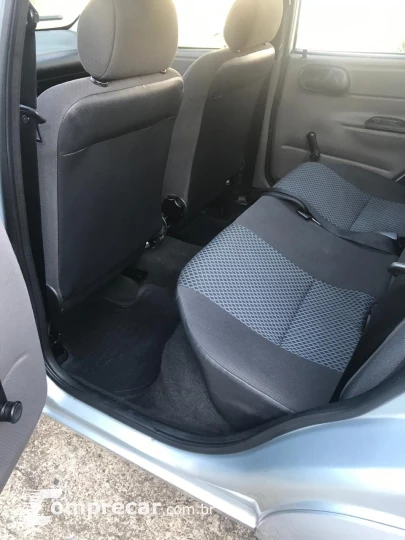 CORSA 1.0 MPFI Classic Sedan 8V