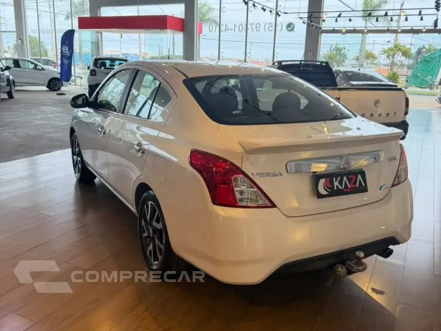 VERSA - 1.6 16V START UNIQUE 4P XTRONIC