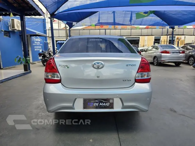 ETIOS SEDAN - 1.5 XS SEDAN 16V 4P AUTOMÁTICO