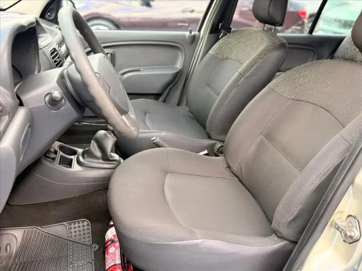 CLIO 1.0 AUTHENTIQUE 16V FLEX 4P MANUAL