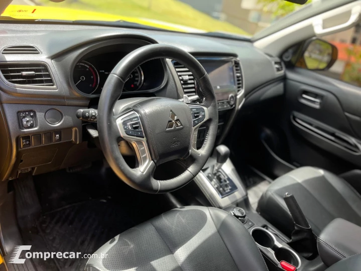 L200 TRITON 2.4 16V TURBO DIESEL SPORT SAVANA CD 4P 4X4 AUTO