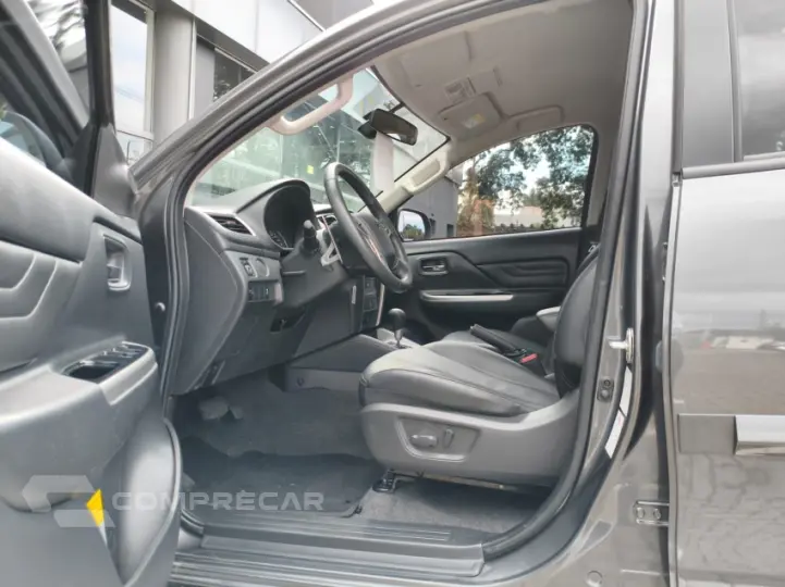 L200 TRITON 2.4 16V Turbo Sport HPE CD 4X4