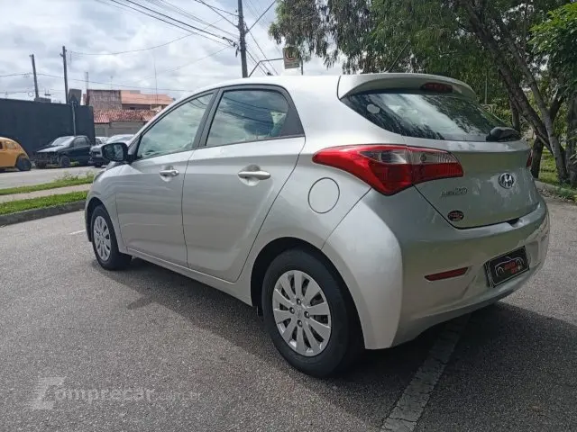 HB20 - 1.6 COMFORT PLUS 16V 4P MANUAL