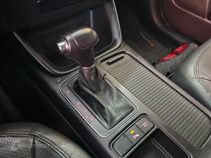 Sorento 2.4 16V 4x2 Aut.