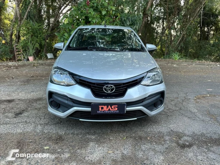 ETIOS 1.5 X PLUS SEDAN 16V FLEX 4P AUTOMÁTICO