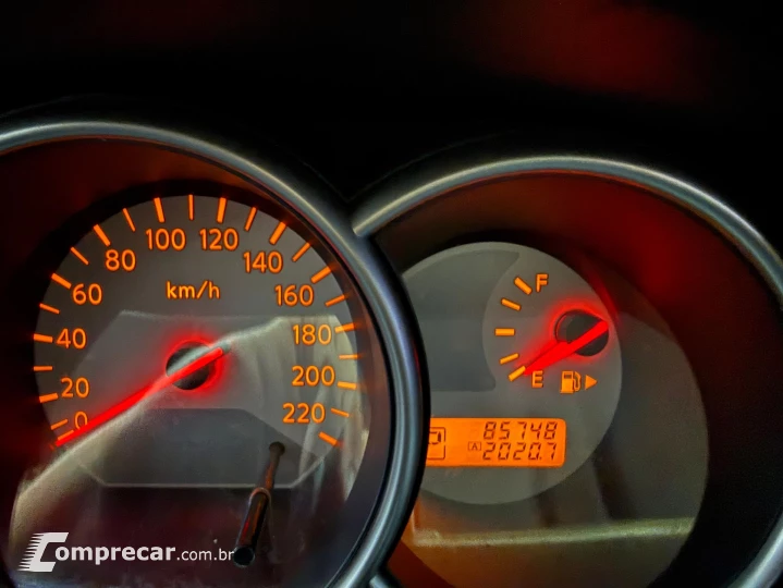 LIVINA GRAND SL 1.8 16V Flex Fuel Aut.