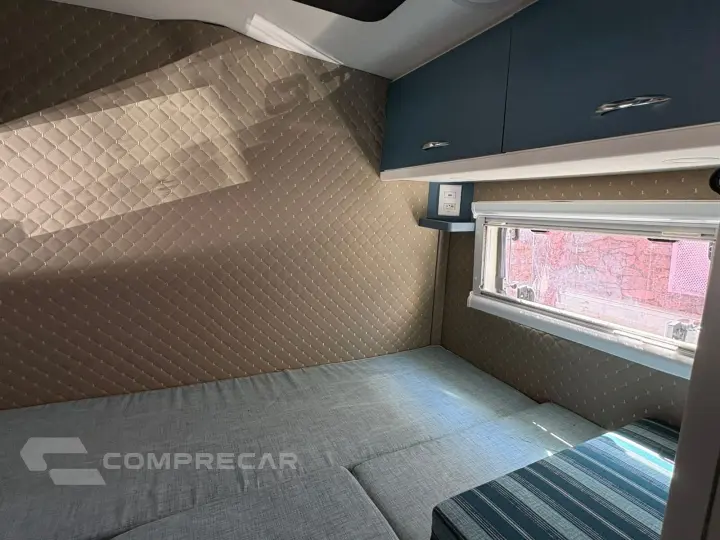 1800D Motorhome