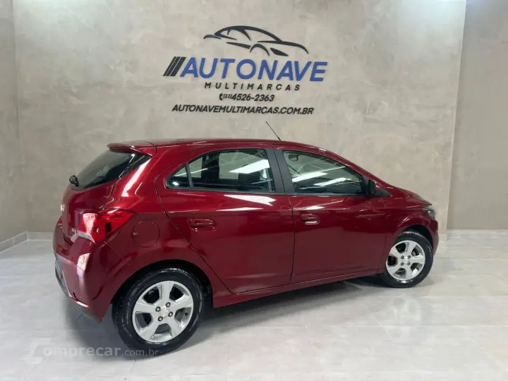 Onix Hatch 1.4 4P FLEX LT