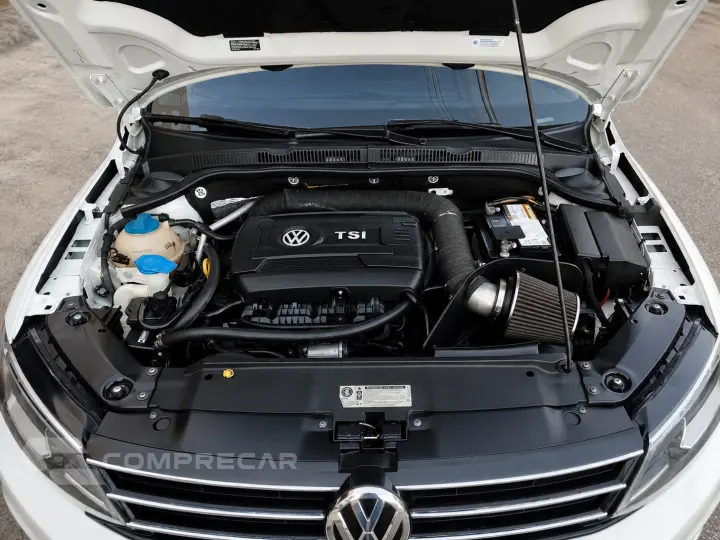 JETTA Highline 2.0 TSI 16V 4p Tiptronic