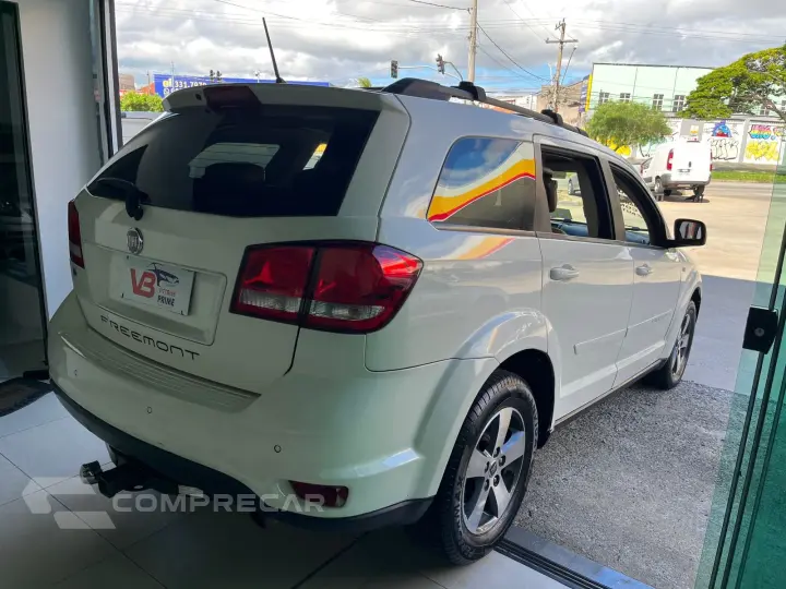 FREEMONT 2.4 PRECISION 16V GASOLINA 4P AUTOMÁTICO