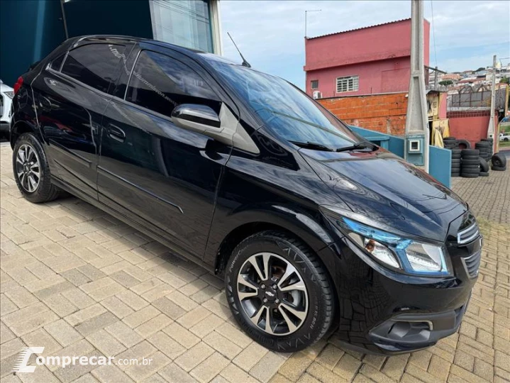 ONIX 1.4 MPFI LTZ 8V