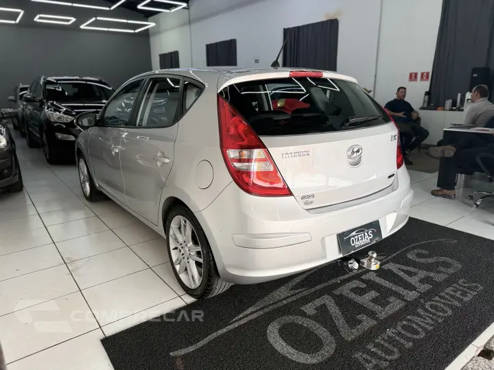 I30 2.0 MPFI GLS 16V