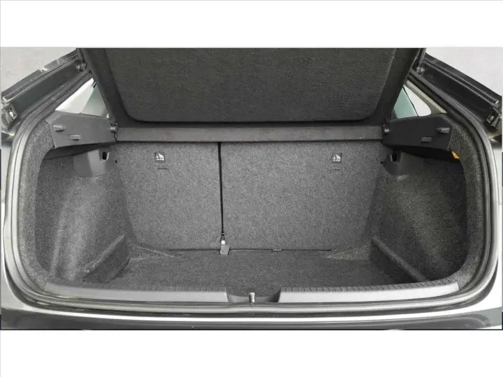 NIVUS 1.0 200 TSI TOTAL FLEX COMFORTLINE AUTOMÁTI