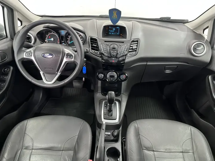 FIESTA 1.6 Titanium Hatch 16V