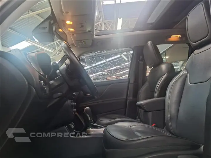 RENEGADE 1.8 16V Limited