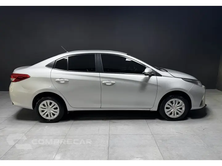 YARIS 1.5 16V FLEX SEDAN XL MULTIDRIVE
