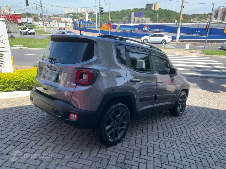 Renegade Limited 1.8 4x2 Flex 16V Aut.