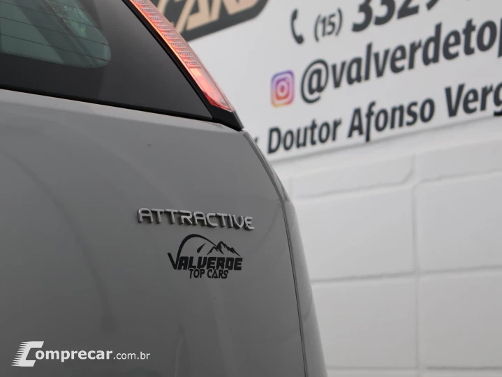 PUNTO 1.4 Attractive Italia 8V