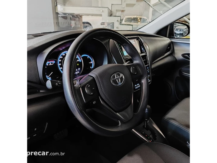 YARIS 1.5 16V FLEX SEDAN XL MULTIDRIVE